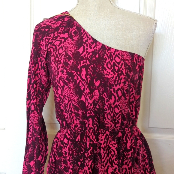 Maaji Pink Quartz Loveliness One-Shoulder Pink Snake Print Short Dress - Picture 6 of 14